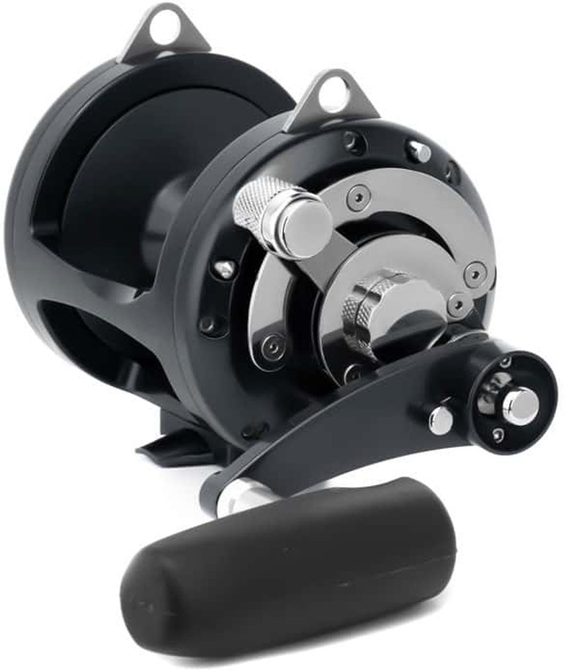 https://cdn11.bigcommerce.com/s-palssl390t/images/stencil/800w/products/1334/1925/avet-exw-30-2-two-speed-lever-drag-big-game-reels-ave-0004-4__43248.1696733683.1280.1280.jpg