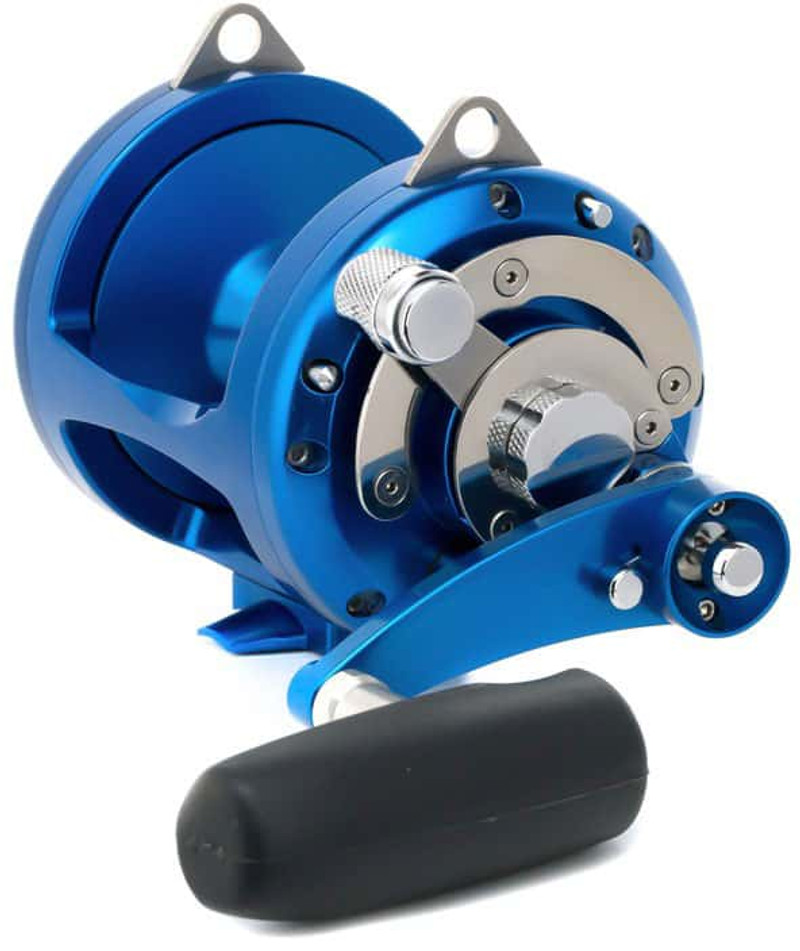 Avet HX 5/2 Raptor Two-Speed Lever Drag Reel - Silver - TackleDirect