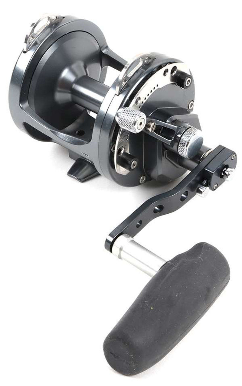 Avet HX 5/2 Two-speed Fishing Reel, Gunmetal Grey Right Hand