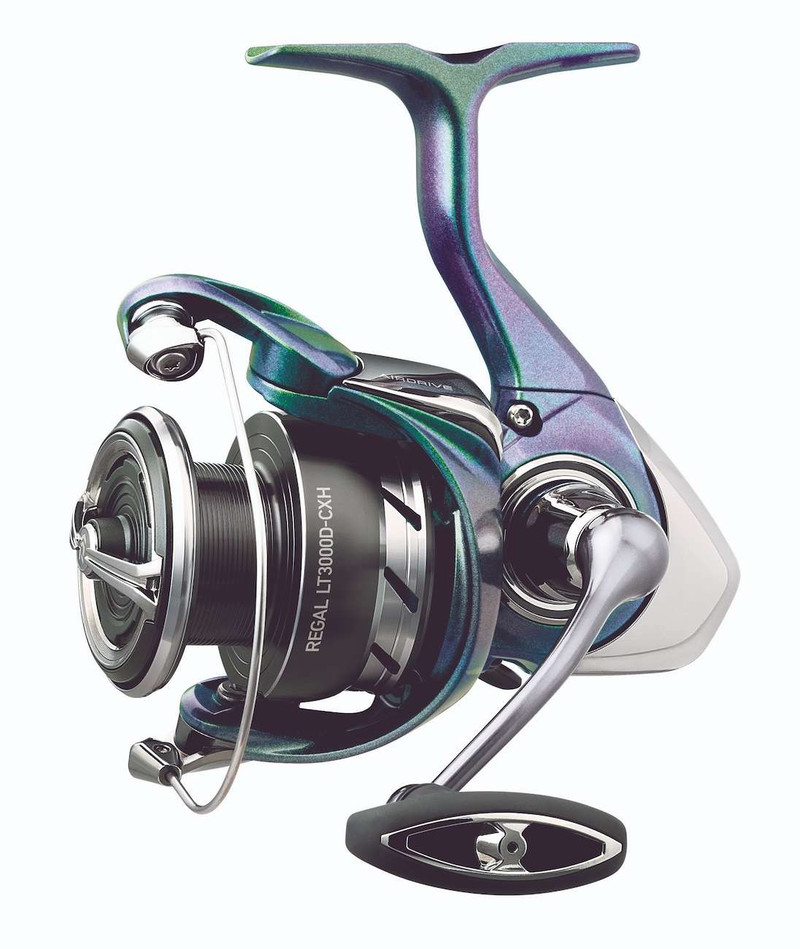 Daiwa RGLT3000D-CXH-B Regal LT Spinning Reel