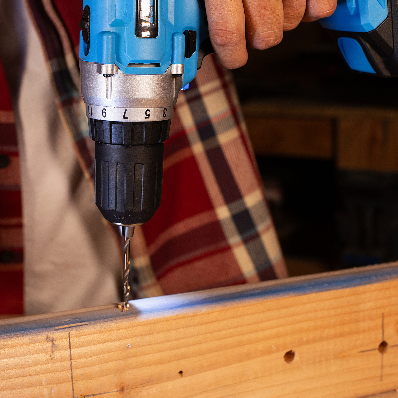 Pulsar PT2520 drilling close-up