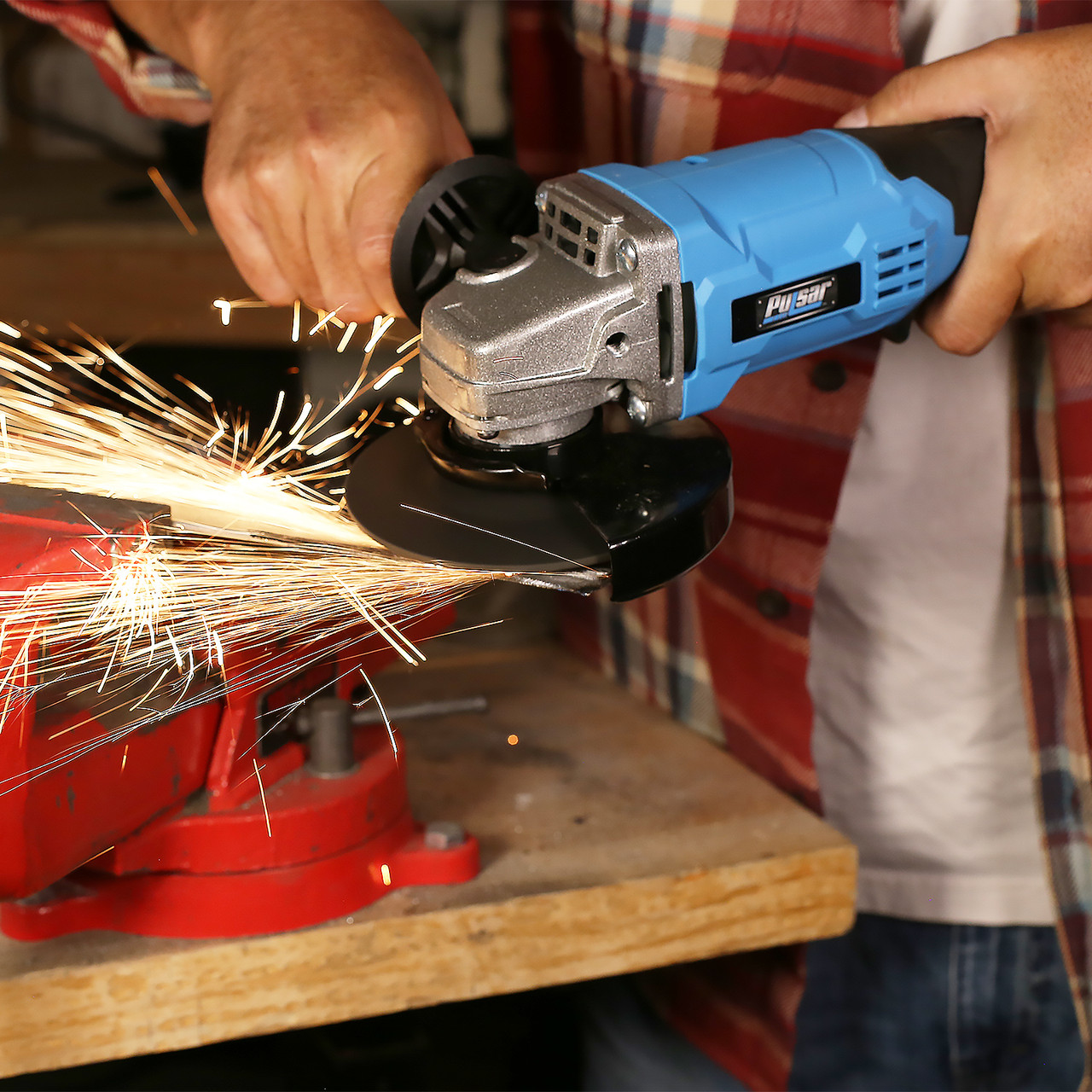 PT2620 grinding metal