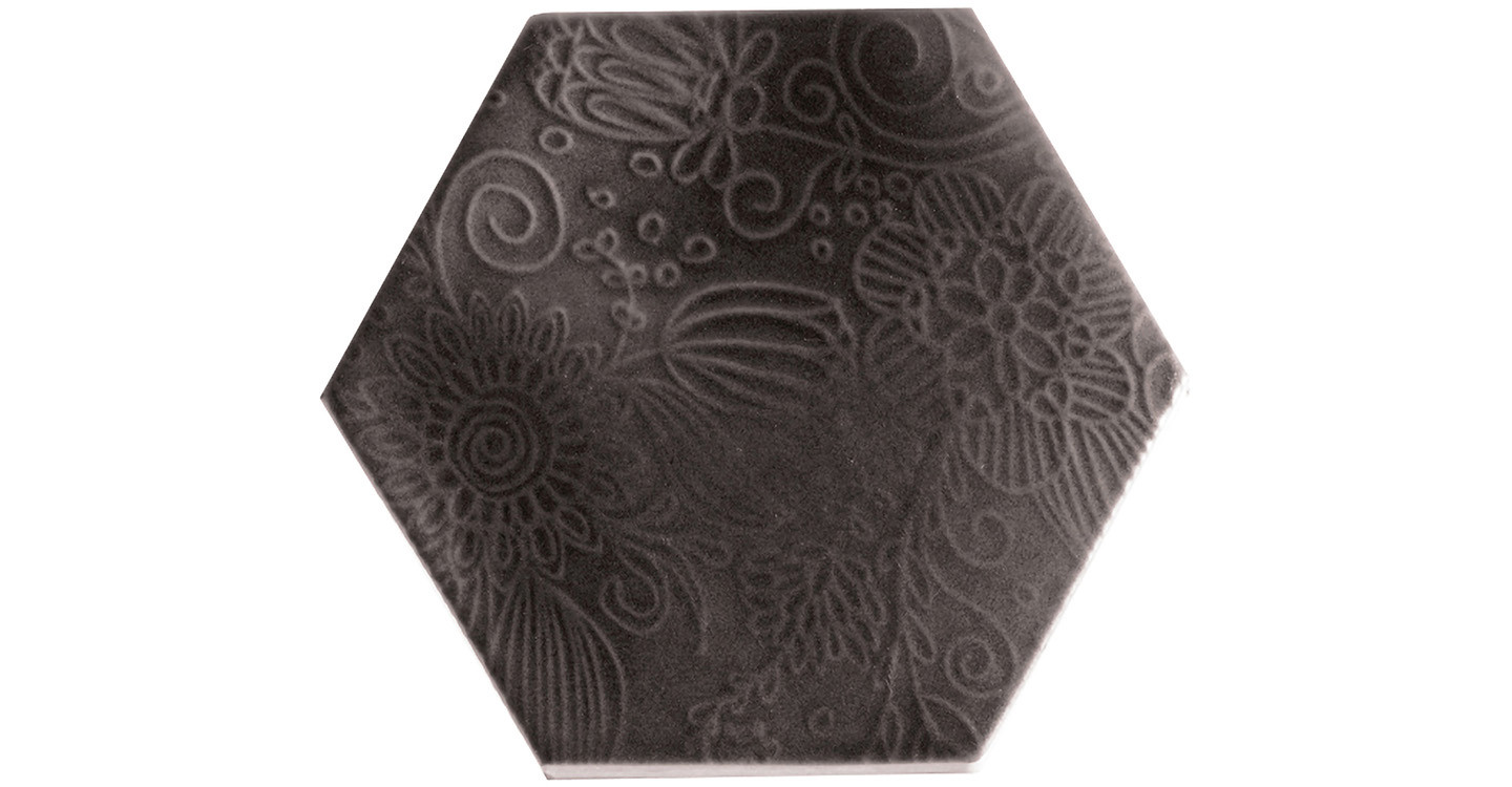 Porto Daphne - Black Floral Undulating