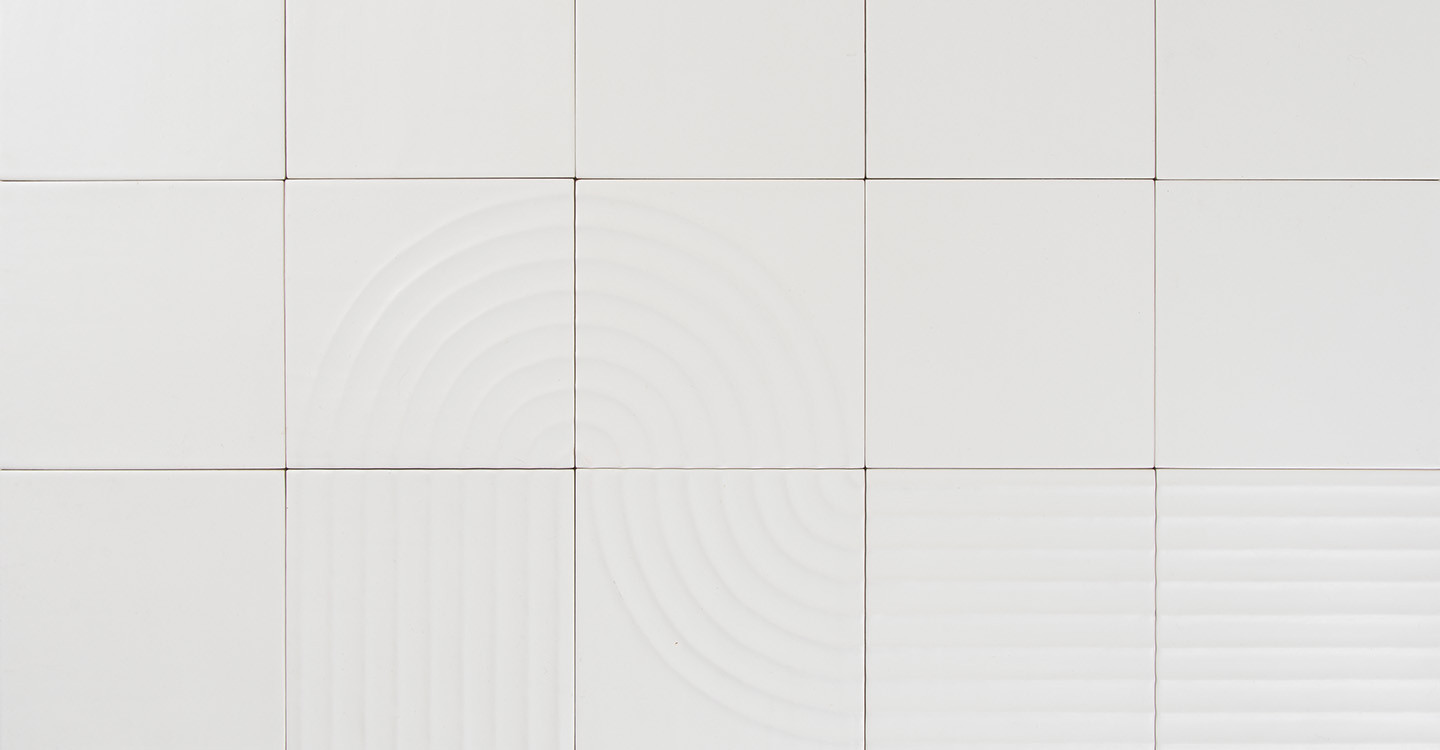 Pacifico Estuary - Straight Mist Glossy | Glazed Porcelain