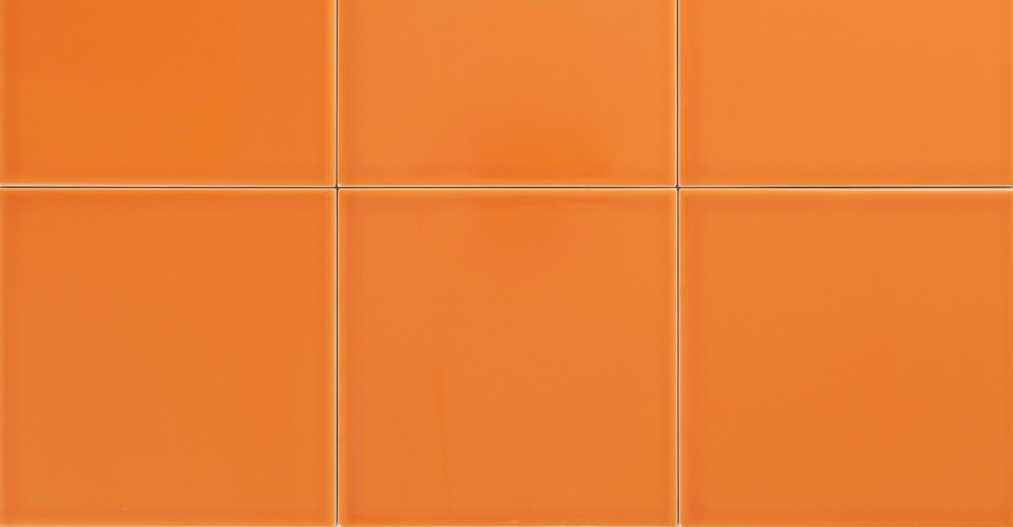 Anselmo Plano - Pumpkin Glossy | Glazed Ceramic