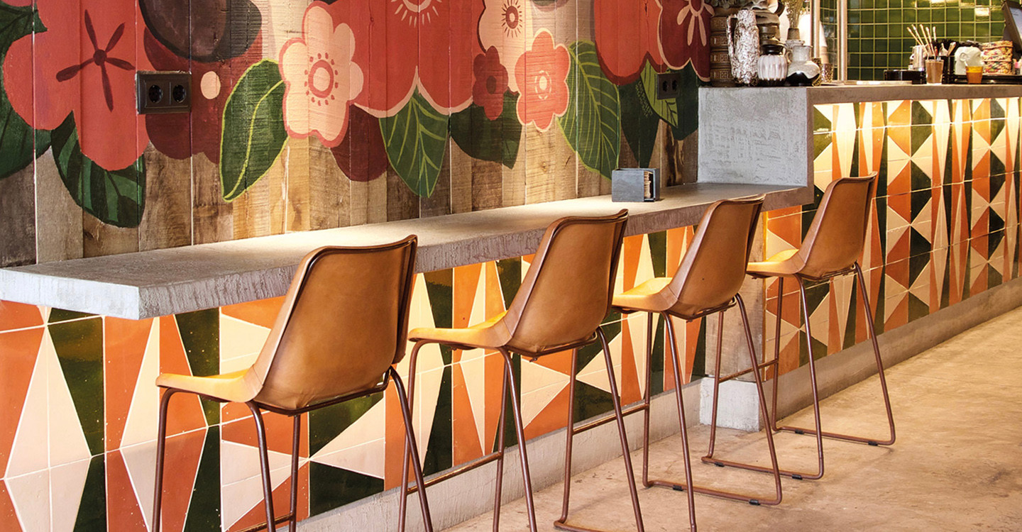 Amparo Palma - Qing Glossy | Glazed Terracotta