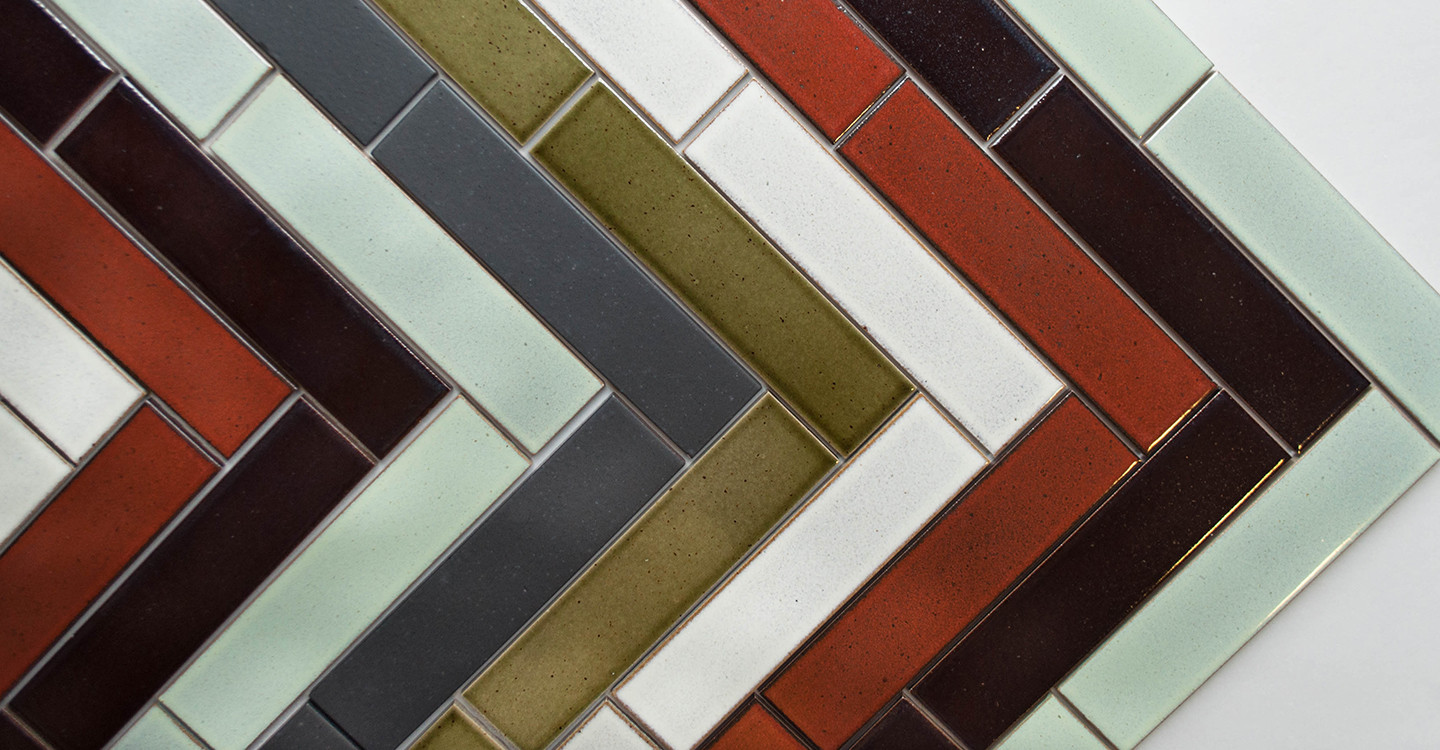 Mintページ Umi Naya - Mint Green Glossy