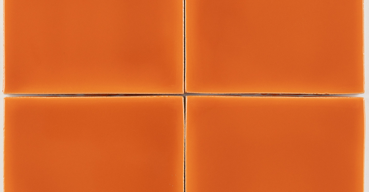 Kera Transparent Wall - Orange Glossy