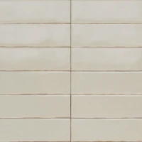 Quarto Vale - Oat Glossy | Glazed Porcelain
