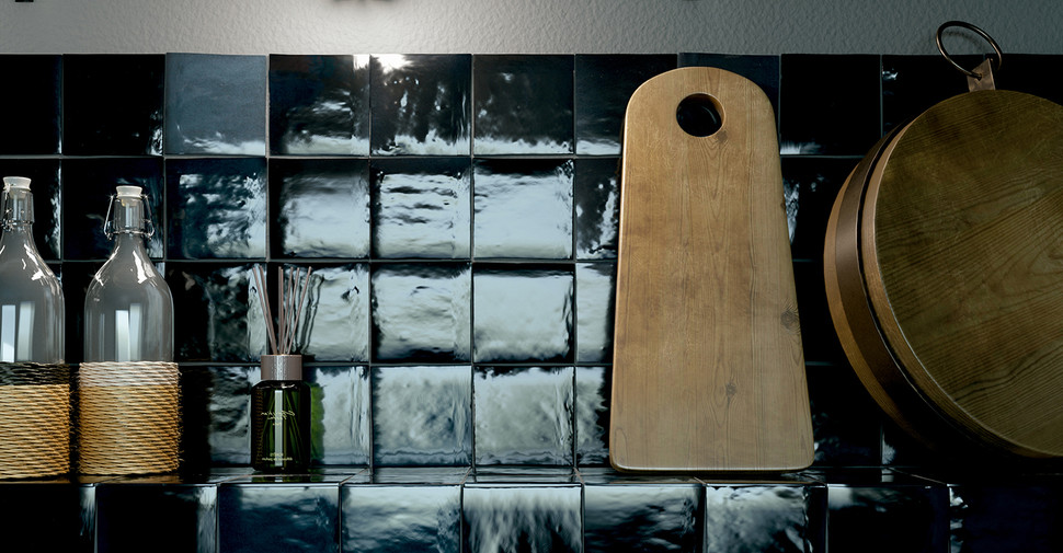 Cev Paloma - Black Satin | Glazed Ceramic