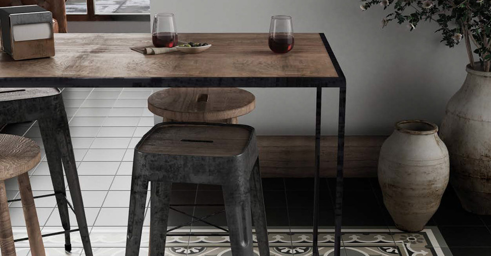 Casey Capriccio - Black Matte