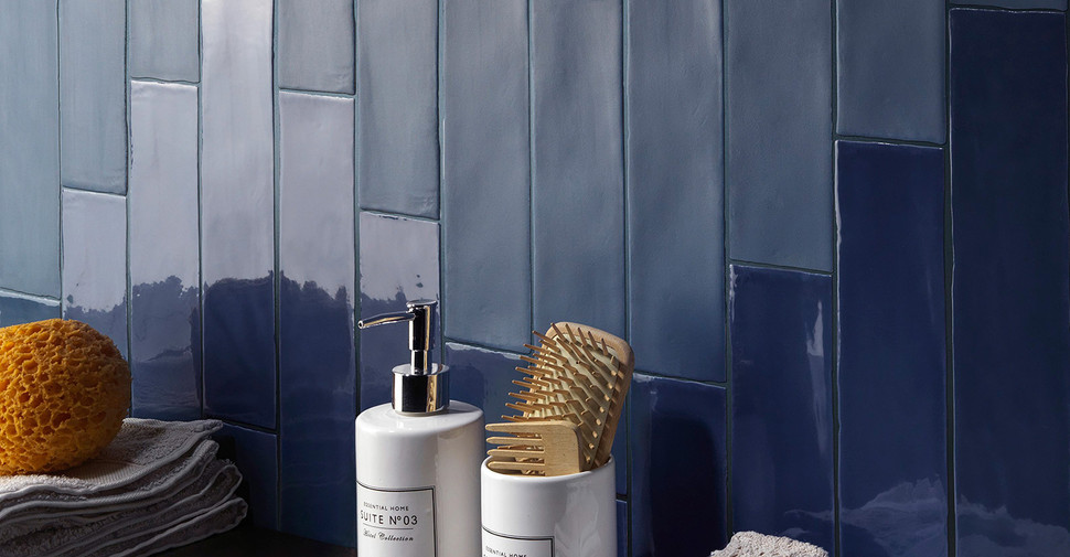 Avi Selene - Oxford Blue Glossy