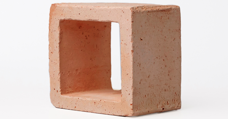 Amparo Breeze Block - One Window Red Natural