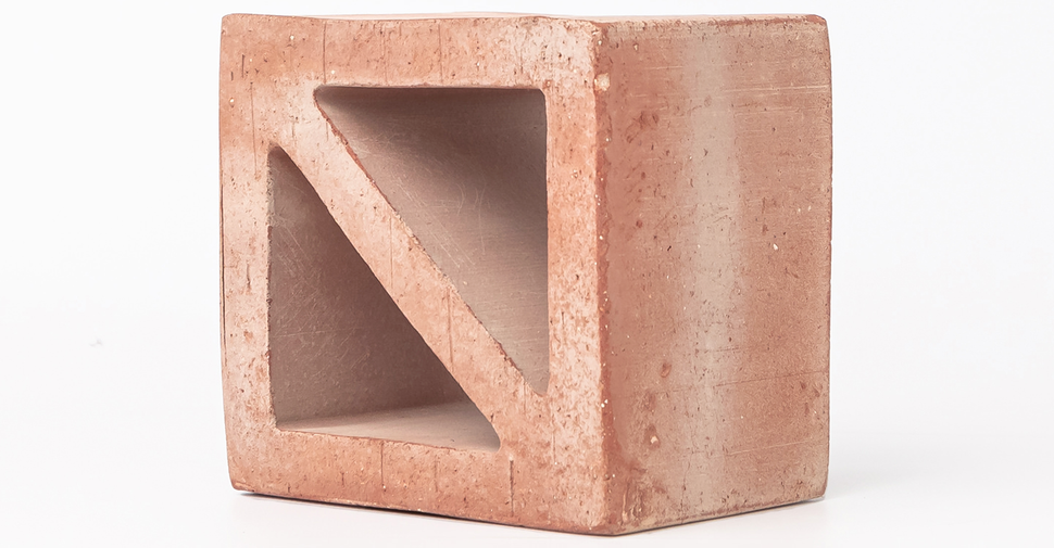 Amparo Breeze Block - Two Angles Red Natural