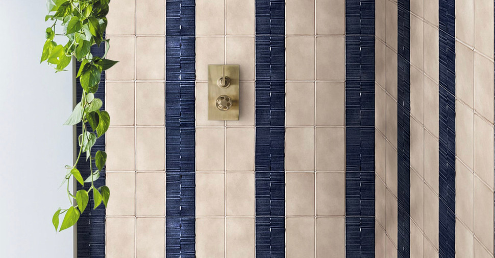 Ravenna Pastoral - Oat Satin | Glazed Terracotta