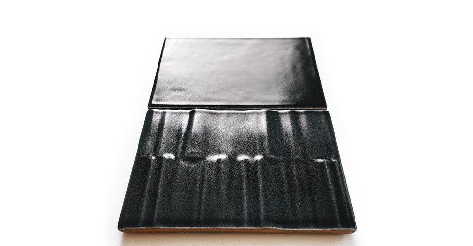 Ravenna Pastoral - Carbon Satin | Glazed Terracotta