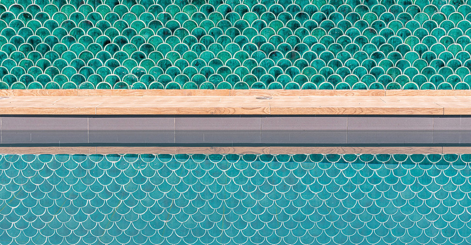 Amparo Palma - Sheer Glossy | Glazed Terracotta