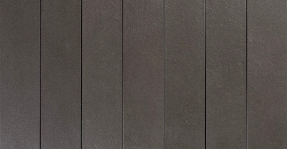 Moretti Shaker - Drawn Charcoal Matte | Glazed Porcelain