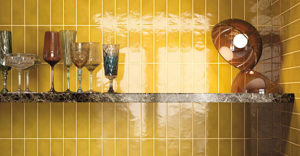 Ivano Antonia - Curry Glossy | Glazed Porcelain