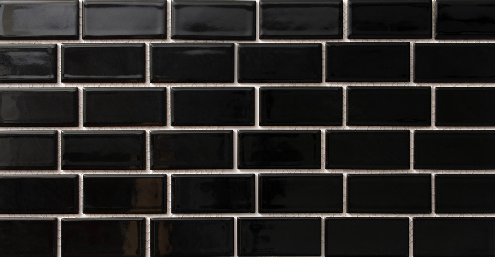 Aikon Uta - Black Glossy | Glazed Porcelain