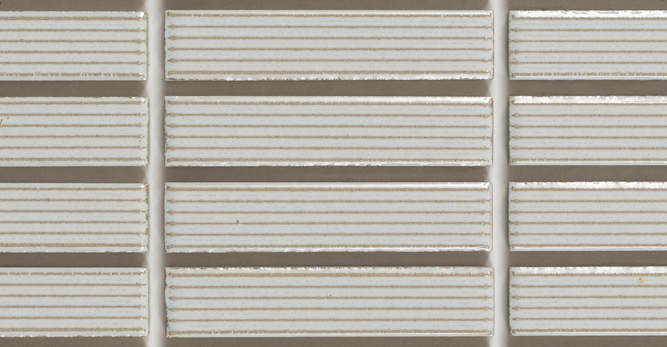 Umi Basic - Eggshell Grooved Glossy