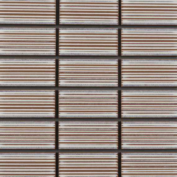 Umi Iro - Oak Brown Glossy Raked