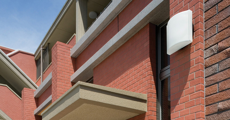 Umi Rinia - Red Matte