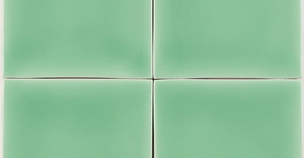 Kera Transparent Wall - Emerald Glossy