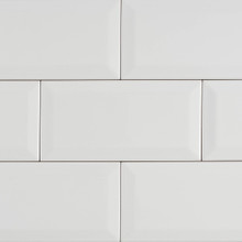 Casey Metro - White Glossy