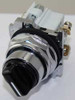 CUTLER-HAMMER 10250T21KB SELECTOR SWITCH 3 POS LEVER 30MM