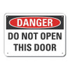 LYLE LCU4-0443-NA_10X7 ALUM DANGER DO NOT OPEN 10 X7 