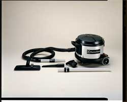NILFISK-ADVANCE, INC. 9055314040 INDUSTRIAL CANISTER HEPA VACUUM
