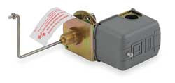 SQUARE D 9037HG36F3LZ20 LIQUID LEVEL SWITCH CLOSE ON RISE