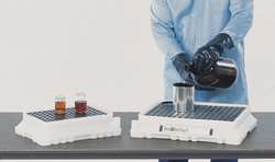 ULTRA-TECH 1061 ULTRATECH ULTRA-SPILL TRAY® 1061 P4
