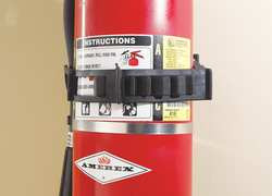 END OF THE ROAD, INC. 20020 QUICK FIST RUBBER CLAMP 2.5 TO 9.5 IN