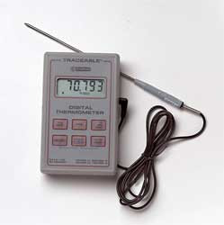 TRACEABLE 4000 THERMISTOR THRMETR,-58 TO 302F,DIGITAL