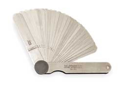 STARRETT 66 THICKNESS GAGE- 26 LEAVES- .0015-.025" -