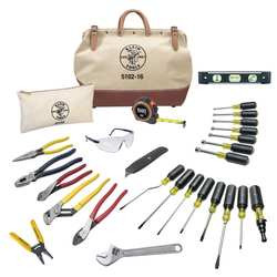KLEIN TOOLS 80028 TOOL KIT, 28-PIECE