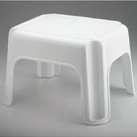 RUBBERMAID COMMERCIAL PRODUCTS FG420087WHT STOOL STEP WHITE UTILITY 300LB