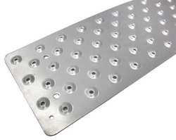 COLUMBUS MCKINNON NST200 STAIR TREAD SILVER ALUMINUM 3-3/4 IN.W