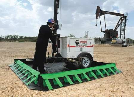 ULTRA-TECH 8684 SPILL CONT. BERM COMPACT 1077 GAL. PVC