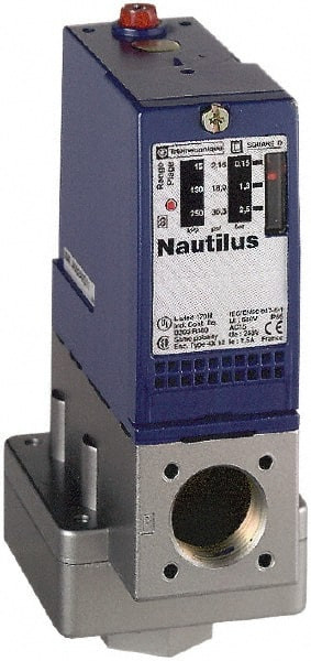 TELEMECANIQUE XMLB010A2S13 SENSOR