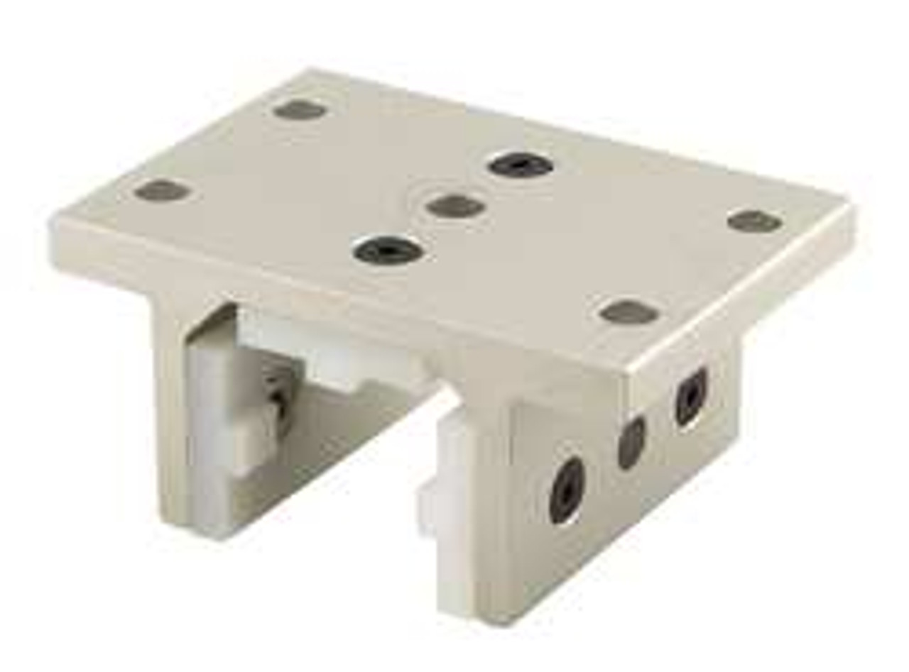 80/20 6535 LINEAR BEARING 4.000 IN W 2.812 IN L