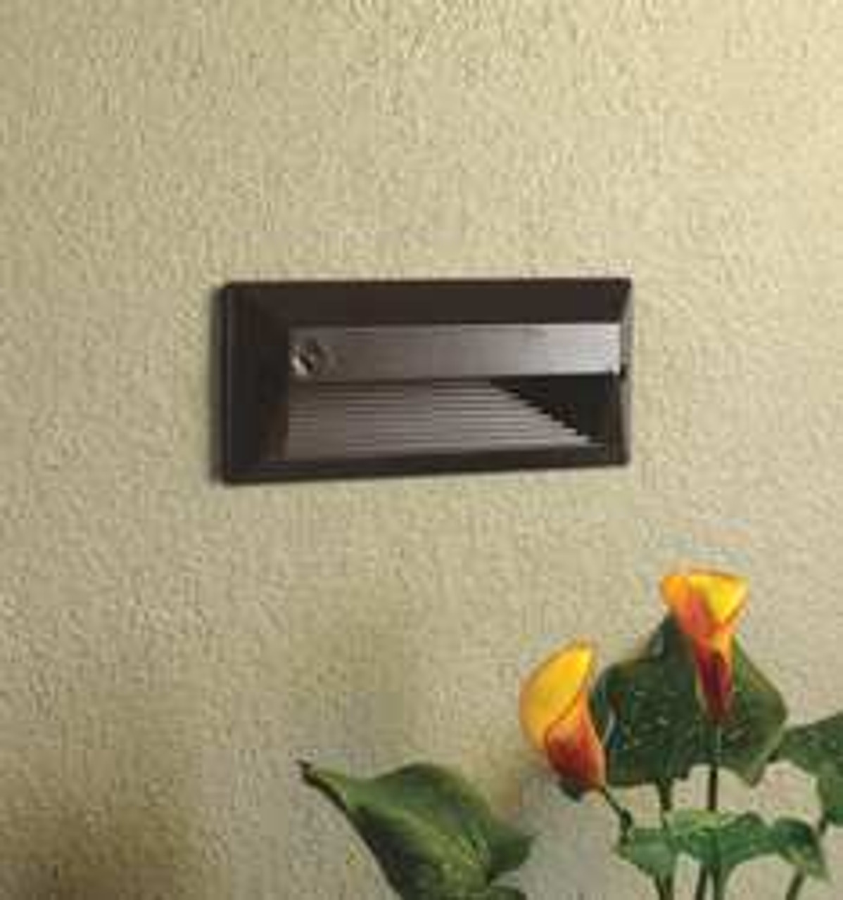 HUBBELL EL807/3L3KUV/BL STEP LIGHT LED 5 WATTS BLACK