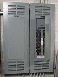 SQUARE D NF442L2C PANELBOARD INTERIOR 250A 480Y/277VAC