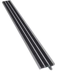 WOOSTER PRODUCTS 121BFBLA4 SAFETY STAIR NOSING BLACK EXTRUDED ALUM