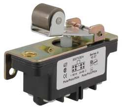 SQUARE D 9007CB34 INDUSTRIAL SWCH 10A 2 NO 2 NC ROLLR LEVR