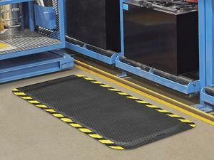 USC H-9369 HOG HEAVENÂ„¢ NITRILE MAT - 5Â„8" THICK