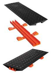 GUARD DOG CL2X150-5GD HOSE BRIDGE ORANGE AND BLACK 3 FT.