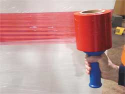 J C PARRY AND SONS COMPANY 15A924 HAND STRETCH WRAP RED 1000 FT.L 5INW PK4